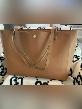 Tory Burch York Saffiano Large Tote